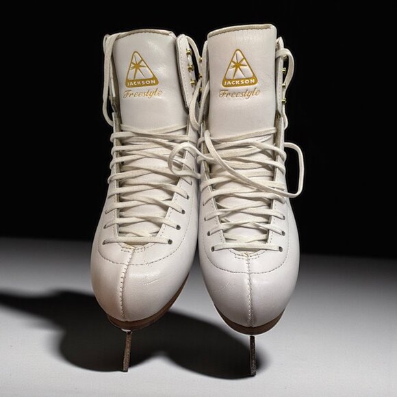 Jackson Freestyle Women’s Ice Skates (FS2190) with Aspire blades Size 6  C - Picture 2 of 16